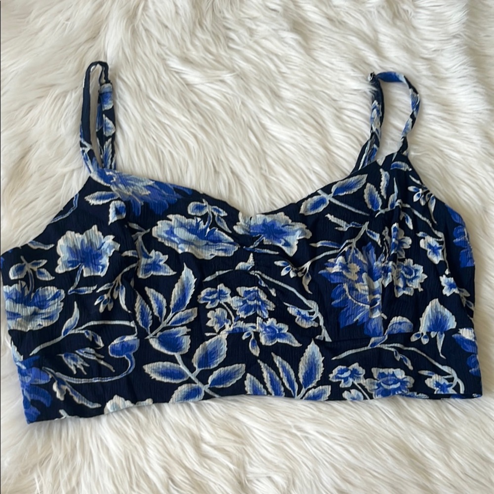 Aeropostale crop top XL